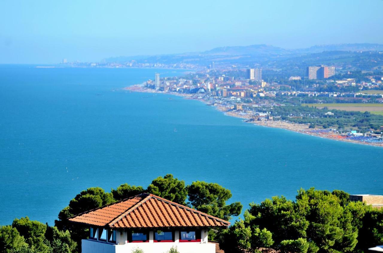 L'Orizzonte Relais Sirolo Hotel Buitenkant foto