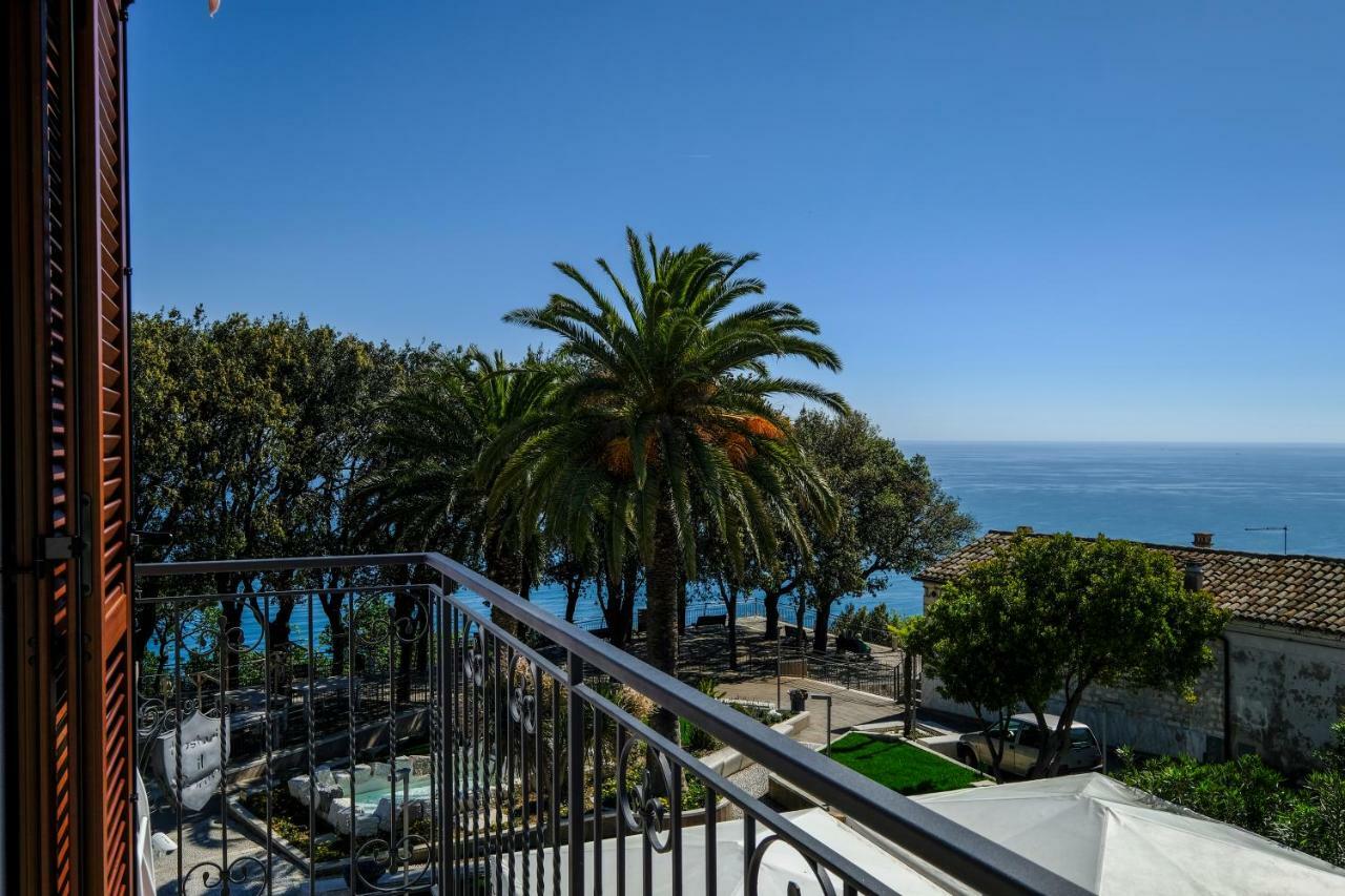 L'Orizzonte Relais Sirolo Hotel Buitenkant foto