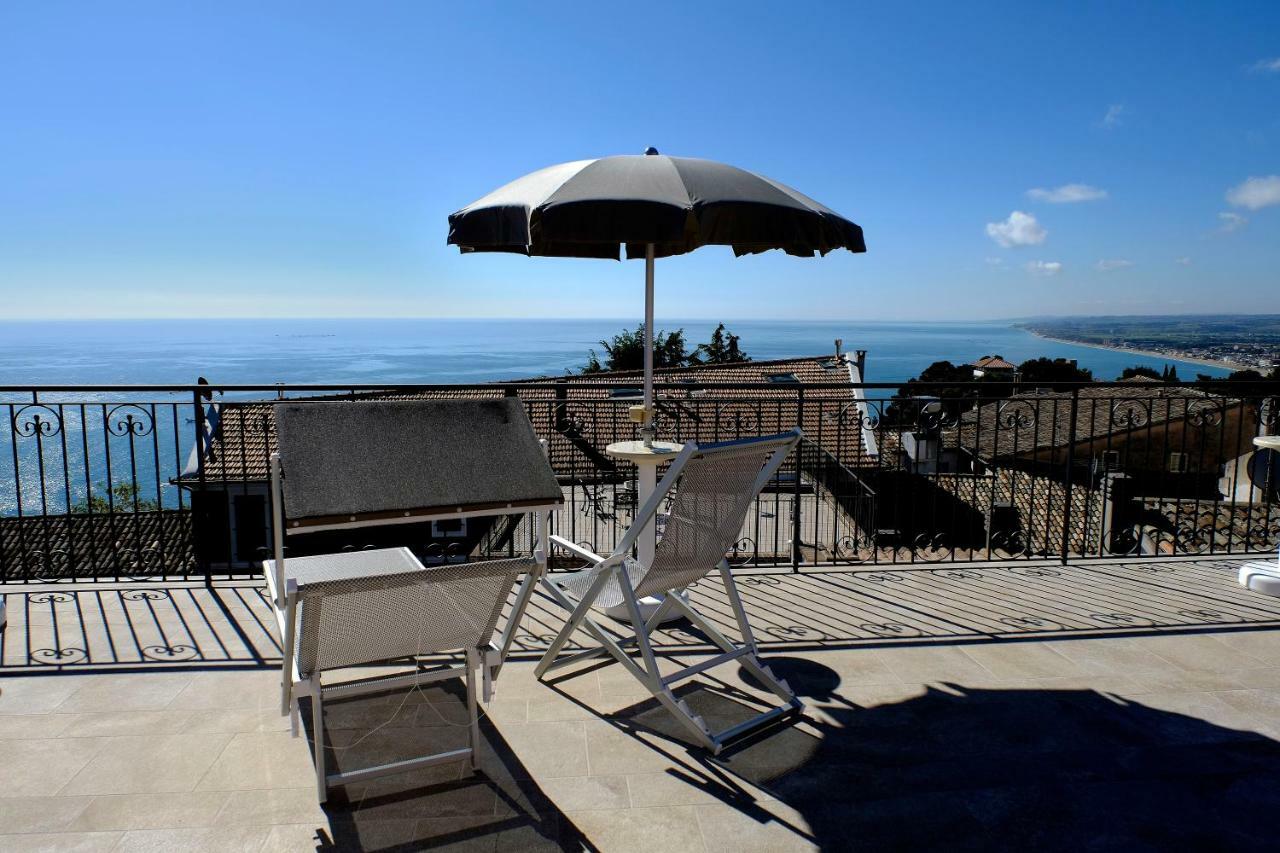 L'Orizzonte Relais Sirolo Hotel Buitenkant foto